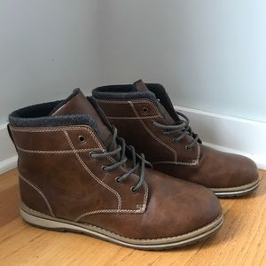 Sonoma brand mens boots